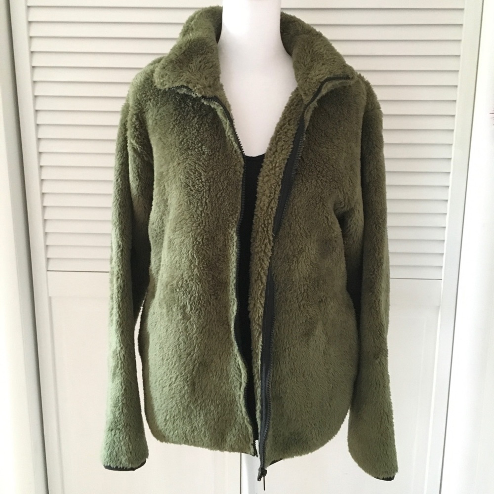 VS Pink Teddy Full Zip NWT